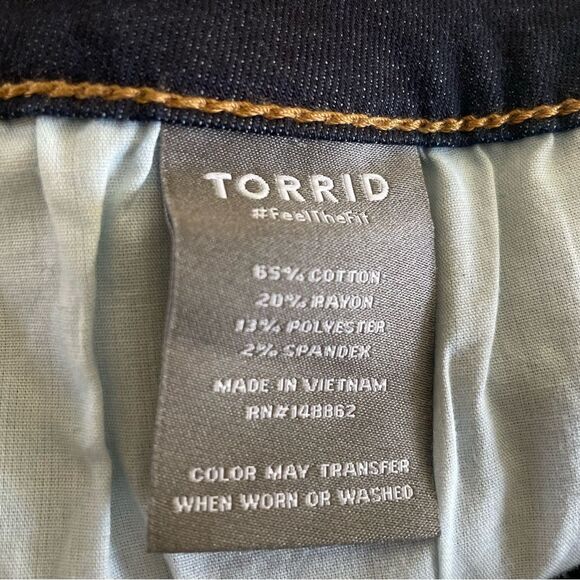 Torrid Dark Wash Stretch Jeggings Jeans Tight Ankle Tall aBoots Size 16 - Picture 4 of 7